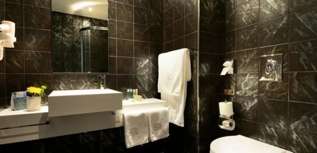 Royal Paradise Beach Resort & Spa