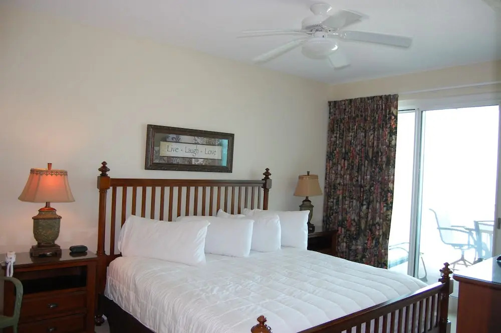 Legacy2-1108 2 Bedrooms 2 Bathrooms Condo