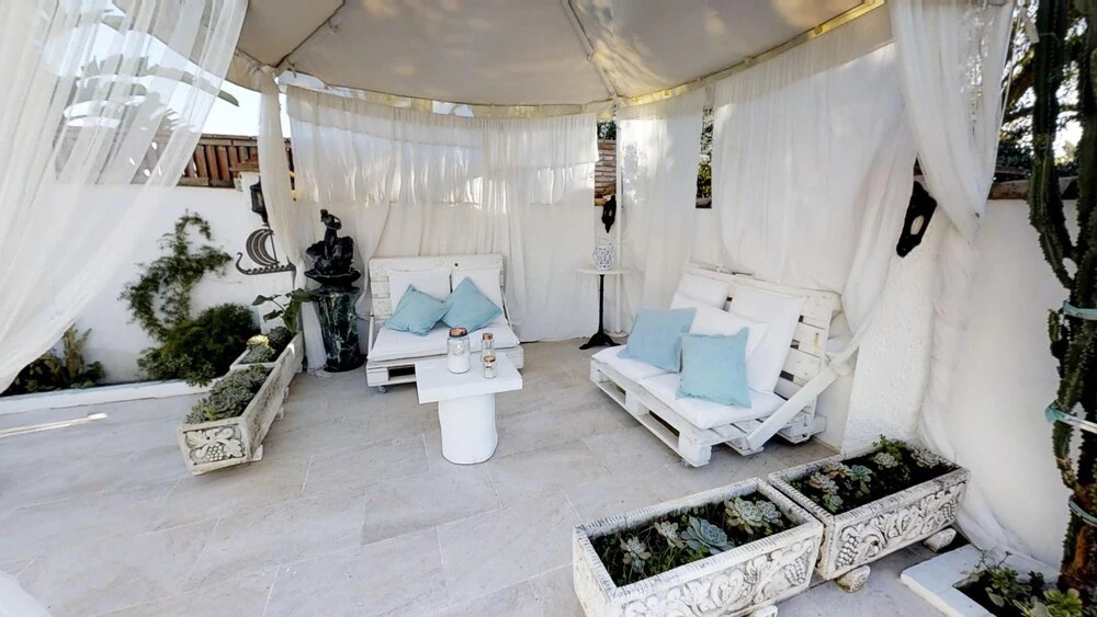 Great Villa Near Beach