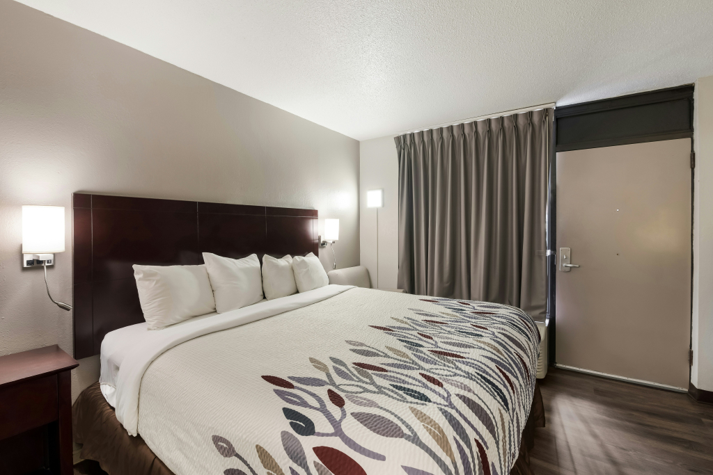 Red Roof Inn Lenoir