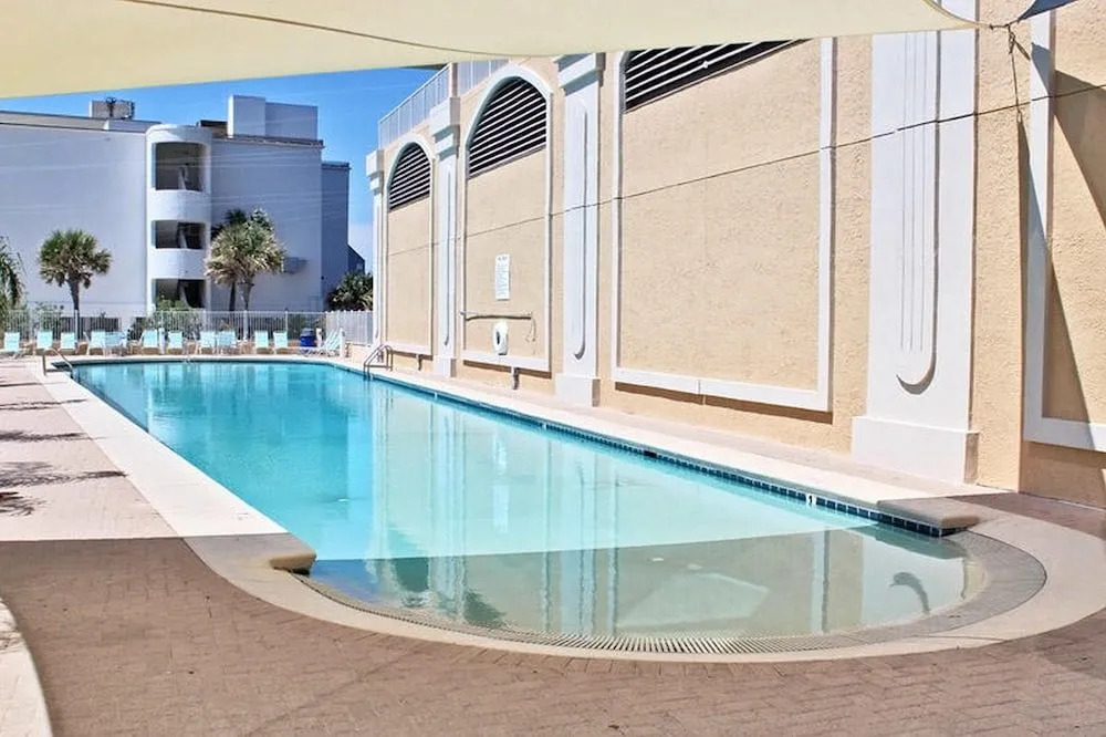 San Carlos 1001 by Youngs Suncoast