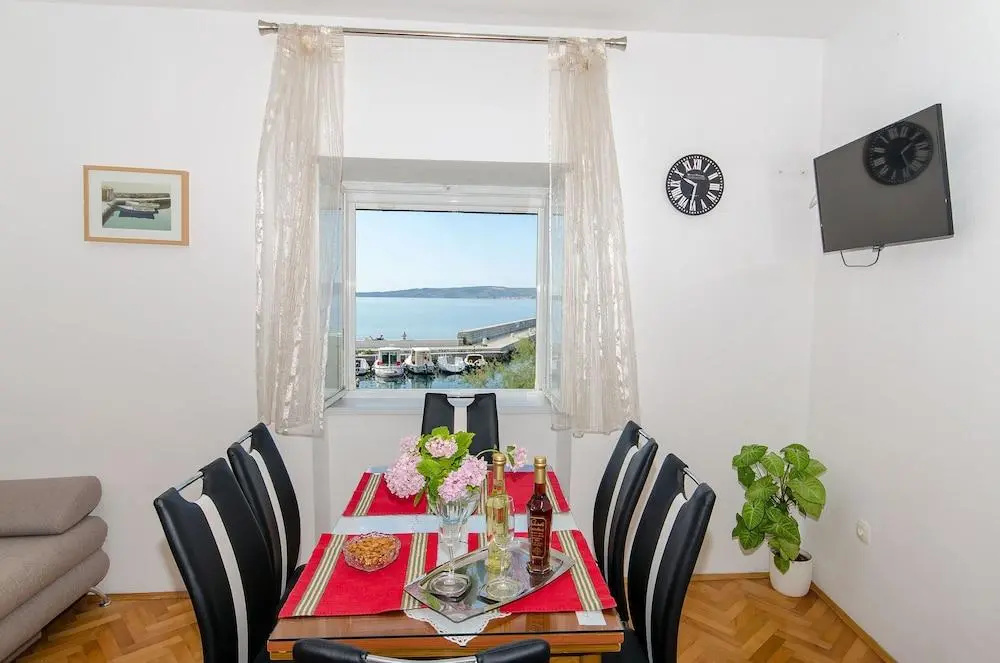 Maria Apartments