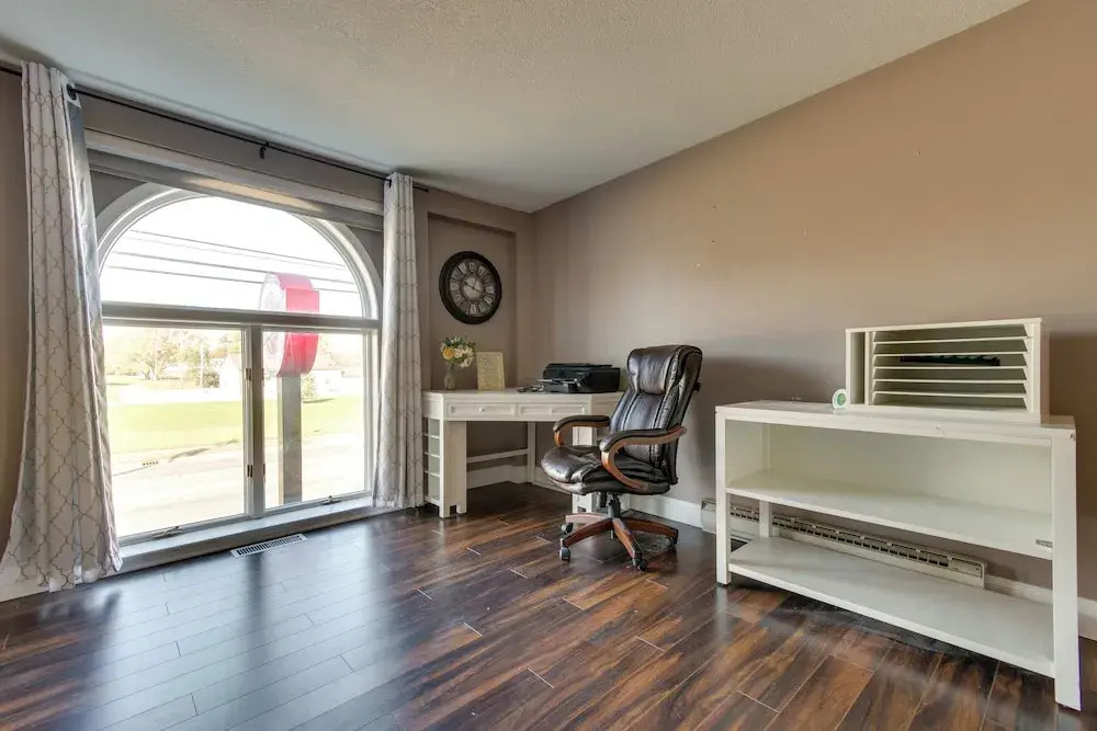 Updated Robinson Vacation Rental w/ Fireplace!