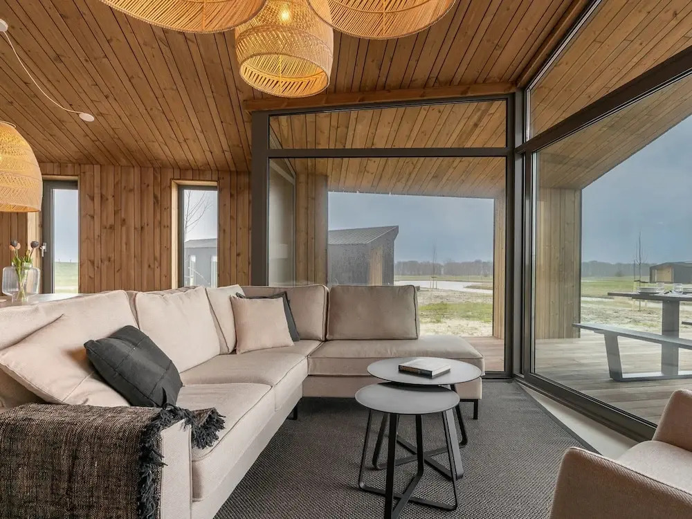 Lovely holiday home in Wissenkerke with garden