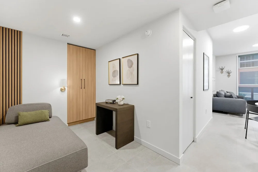 Stylish Miami Stay for 5 Guests