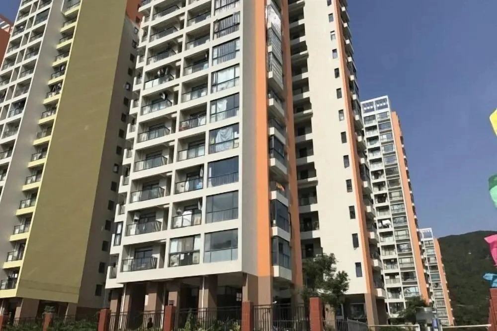 Youran Crazy Chain Apartment