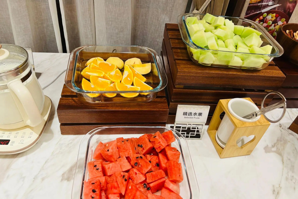 Atour Light Hotel Shanghai Peoples Square Nanjing Road Pedestrian Street