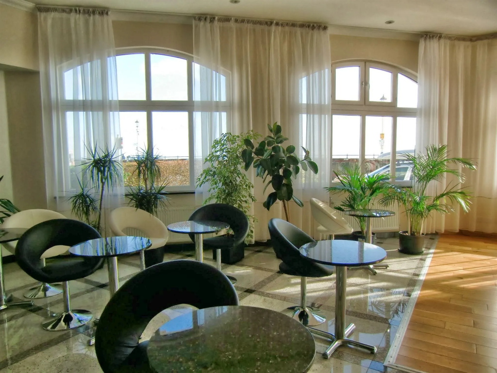 Eastbourne Riviera Hotel