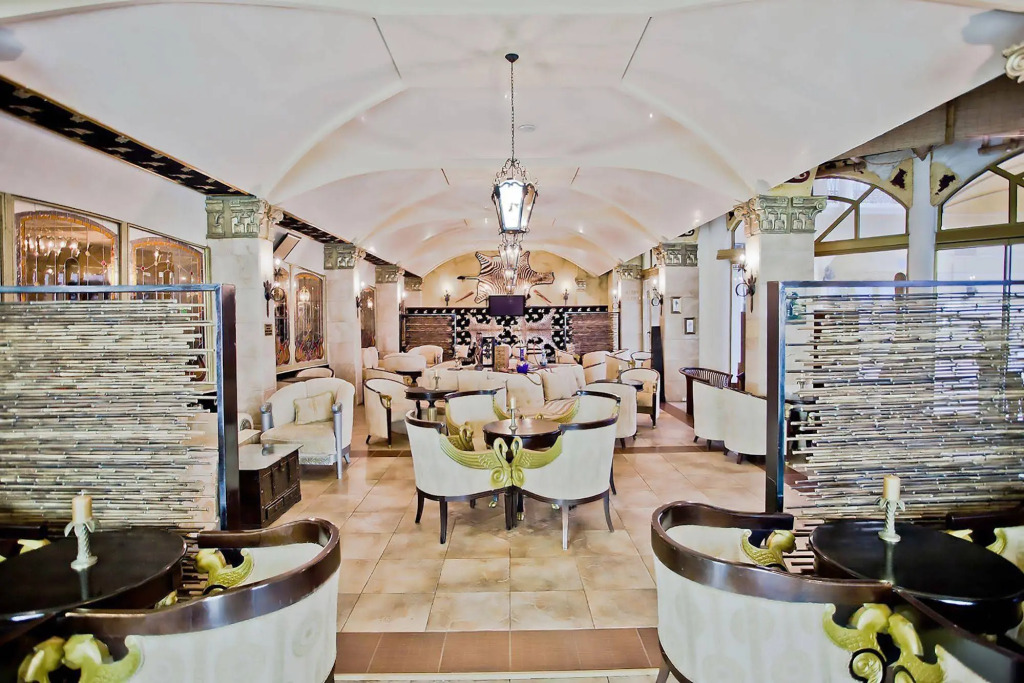 Imperial Palace Hotel