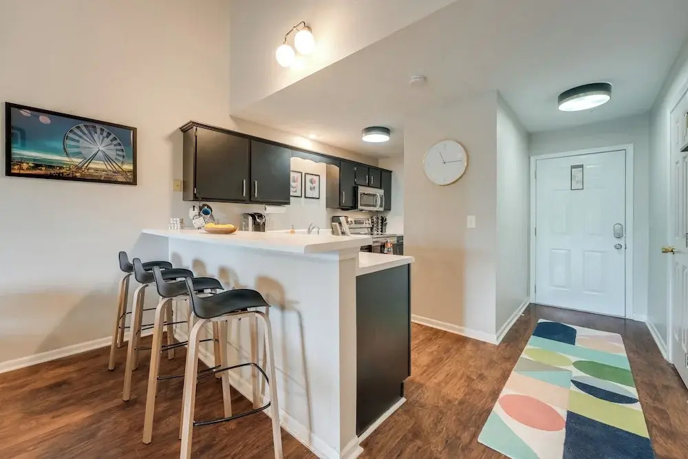 Fireplace, Indoor Pool Access! Family Branson Unit