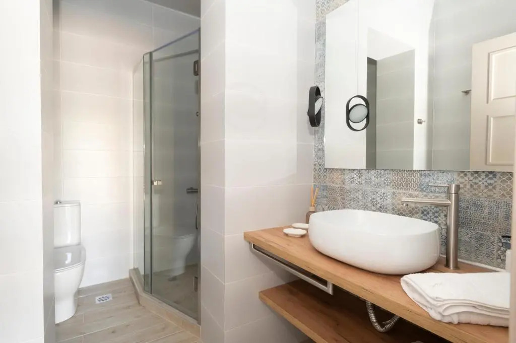 Camara Luxury Apartments (Standard Apartment)