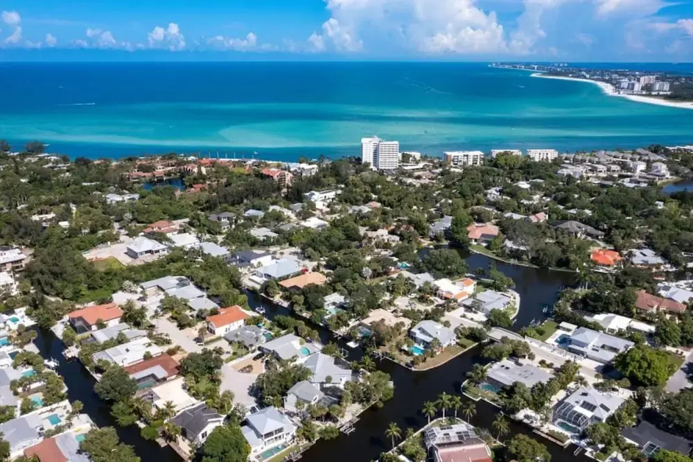 Luxe 3BR Siesta Key Home Pool