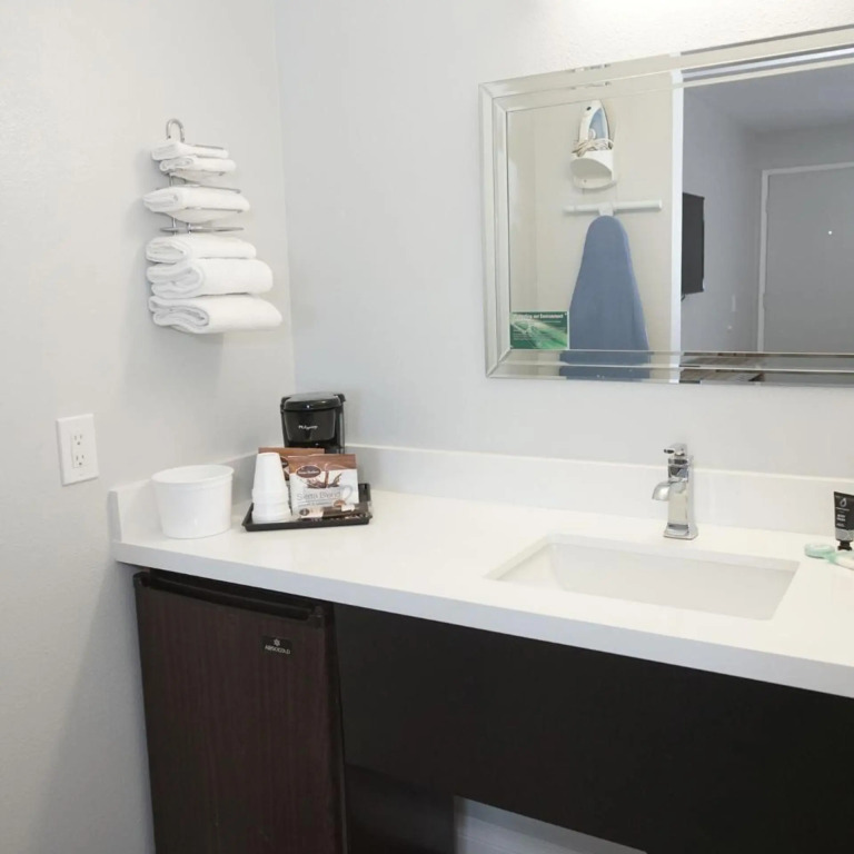 The Alcala Hotel Mission Valley Seaworld