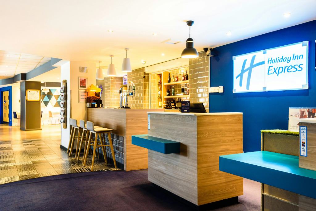 Holiday Inn Express Portsmouth Gunwharf Quays by IHG