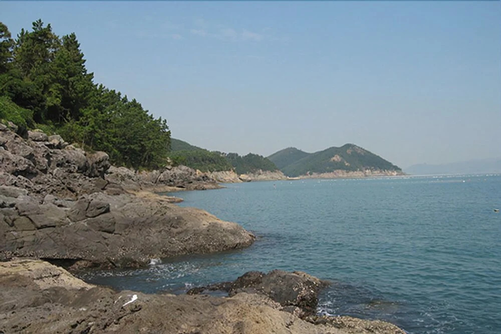 Yeosu Hyangilam Jeonmangdae Pension