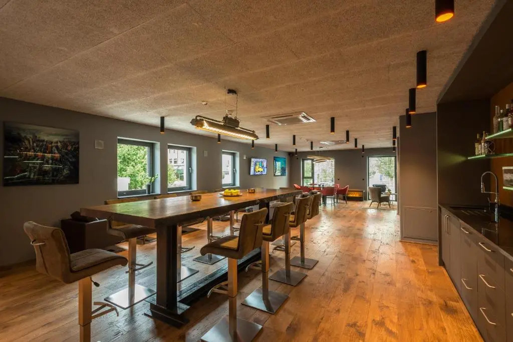 Golden Ball, Exclusive Serviced Apartments Munich