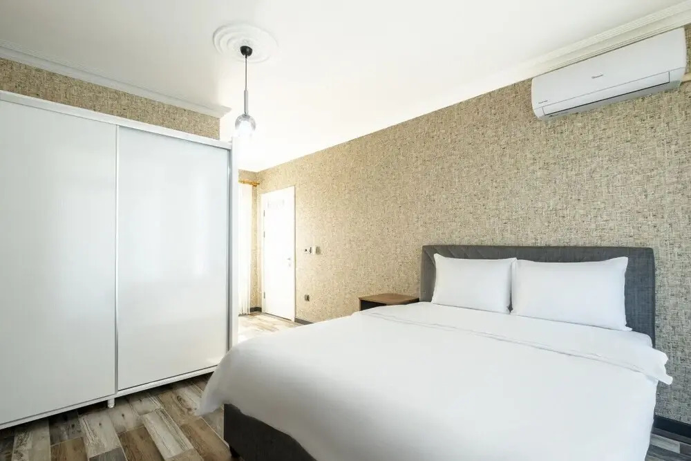 Villa With Private Pool and Garden in Kartepe