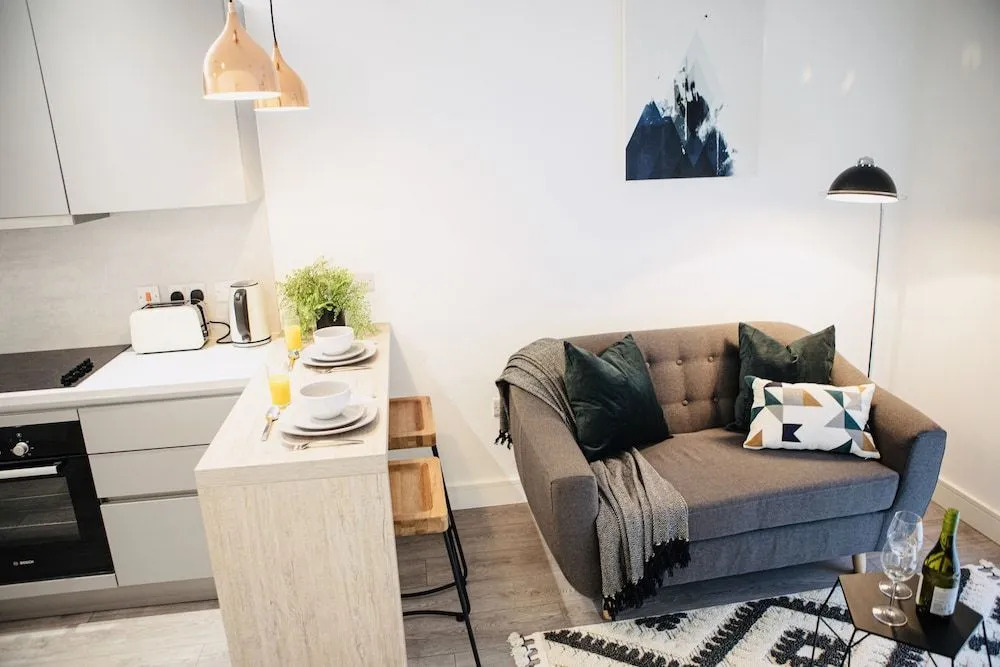 The City Chic Boutique Apartments