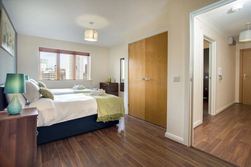 Mica Point City Centre Apartment