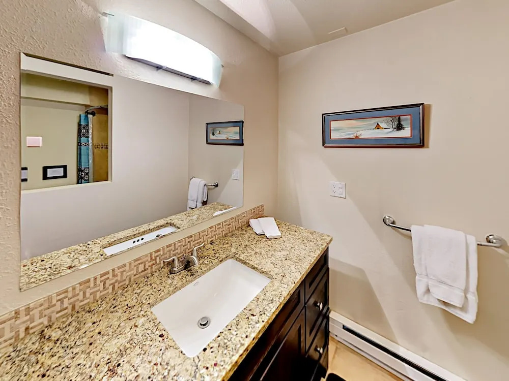 Mountain Studio in Vail w/ Shared Hot Tub by RedAwning