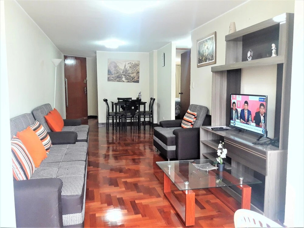 Eral Apartments Lima