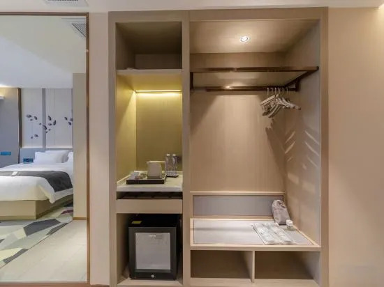 Lavande Hotel (Zhangzhou Xinlong Shengshi Plaza)