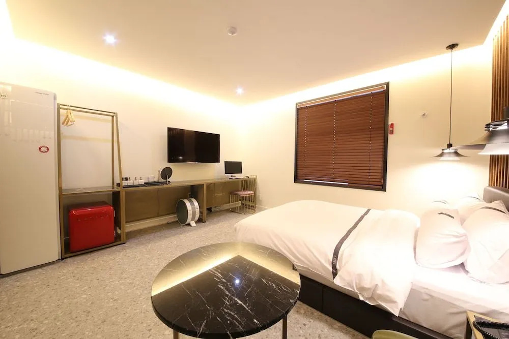 Suncheon Hound Hotel Suncheon Station Branch