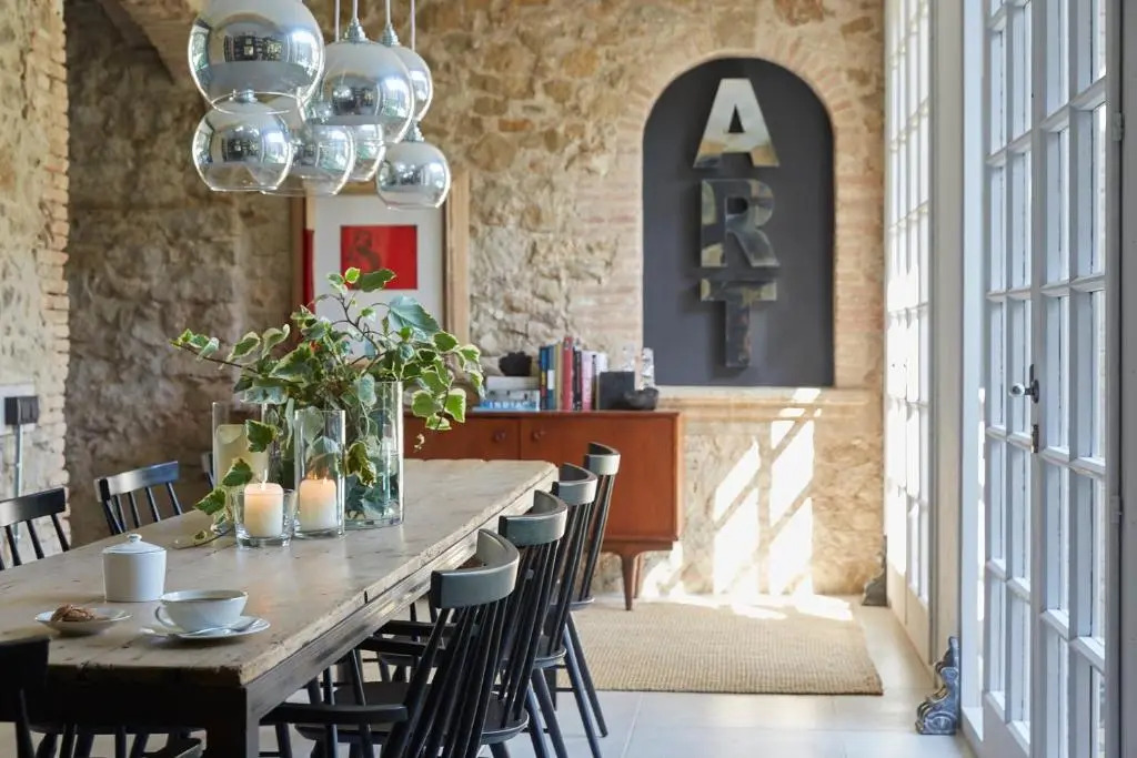 Llimona Suites