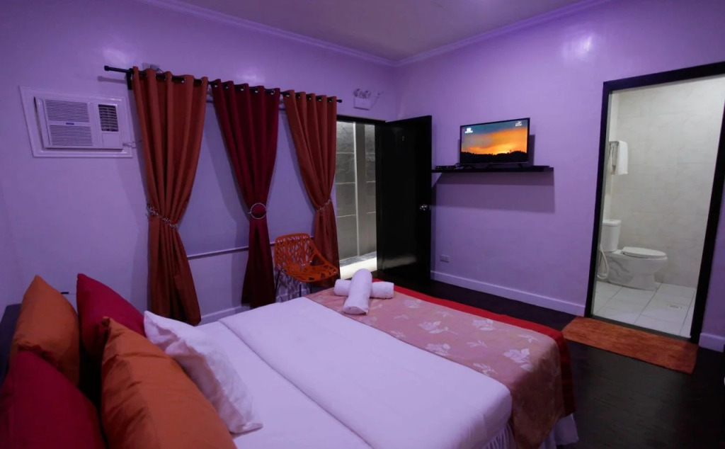 HalfWay House Hostel Mactan Cebu Airport