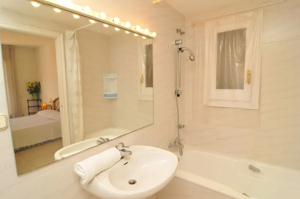 HomeHolidaysRentals Experience - Costa Barcelona