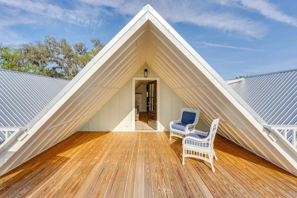 Brand New Home in Steinhatchee With Rooftop Deck