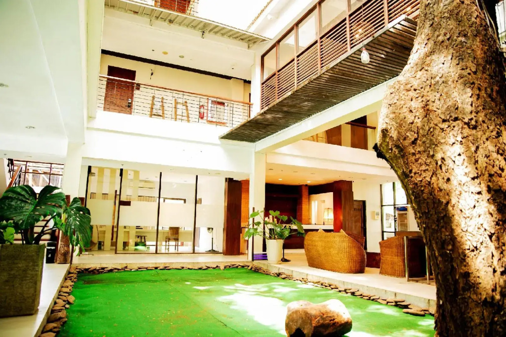 Marianne Hotel