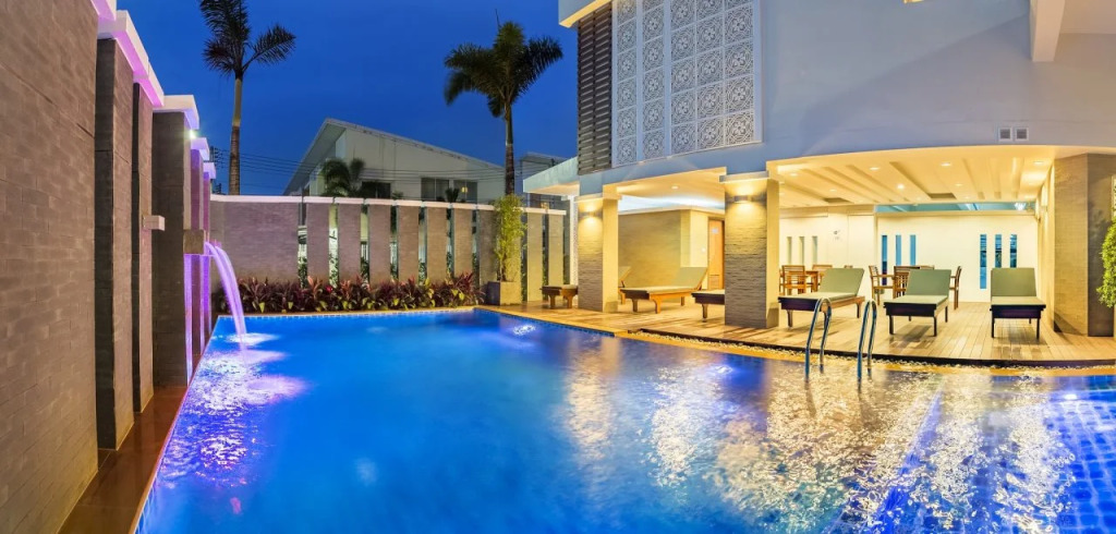 Ratana Hotel Rassada, PHUKET TOWN- SHA Extra Plus