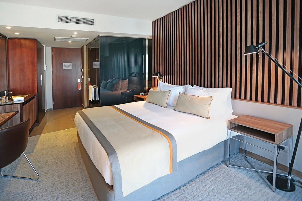 DoubleTree by Hilton Santiago Kennedy, Chile