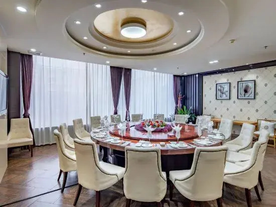 Hua Nian Hotel