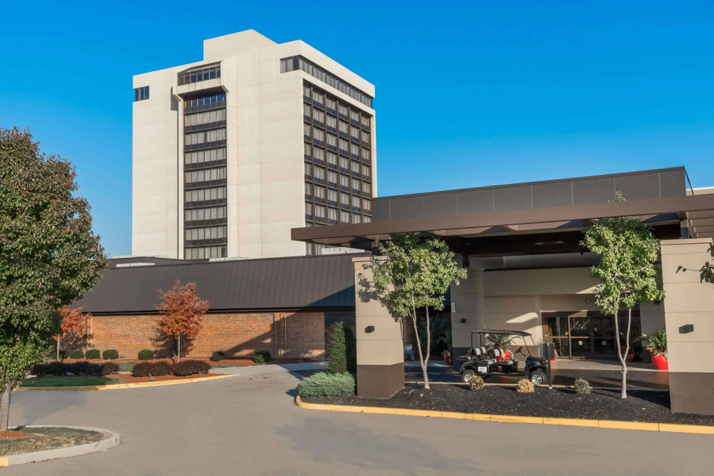 Delta Hotels by Marriott Cincinnati Sharonville