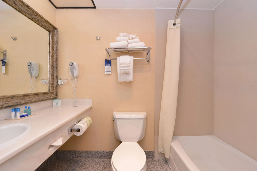 Best Western Airpark Hotel - LAX Airport LA Stadium