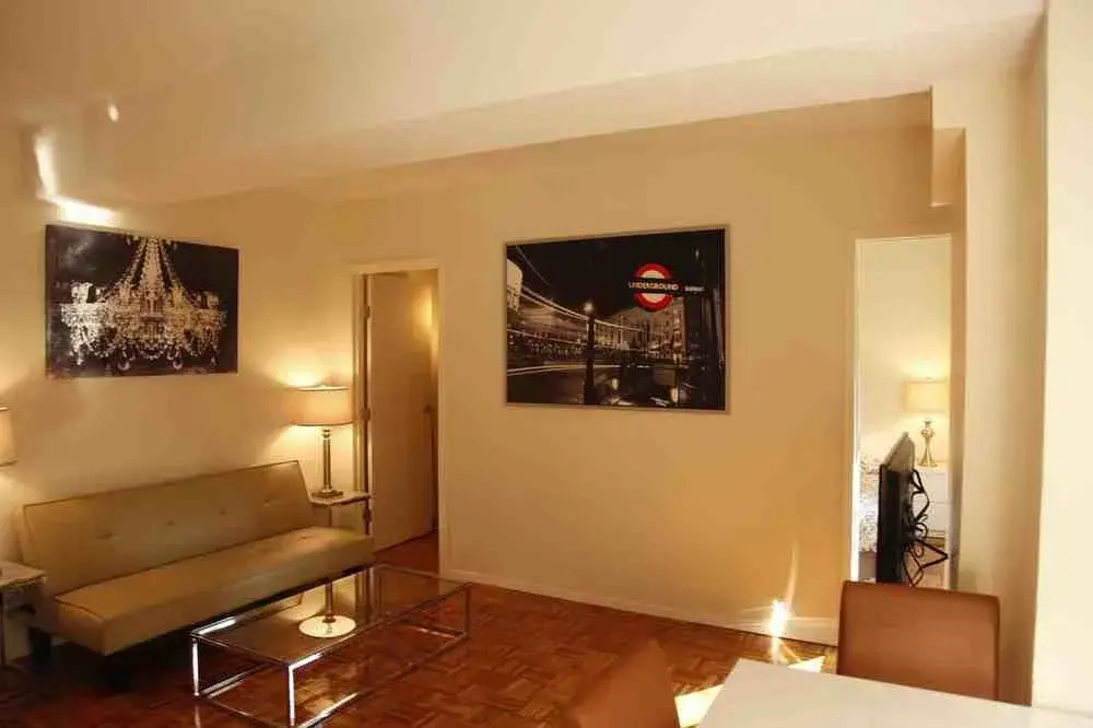 2 Bedroom Apt on 12 street Best Location