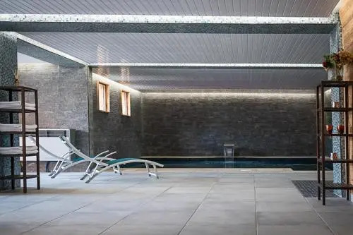 Black Diamond Sainte Foy Chalets