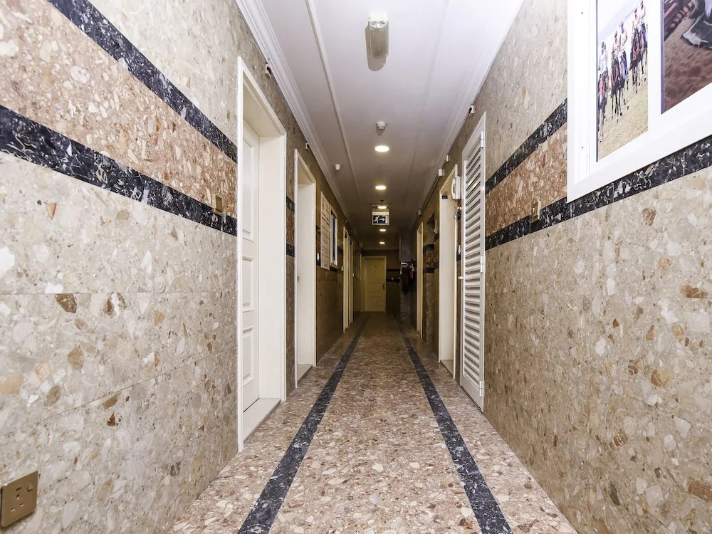 OYO 140 Al Hashemi Hotel