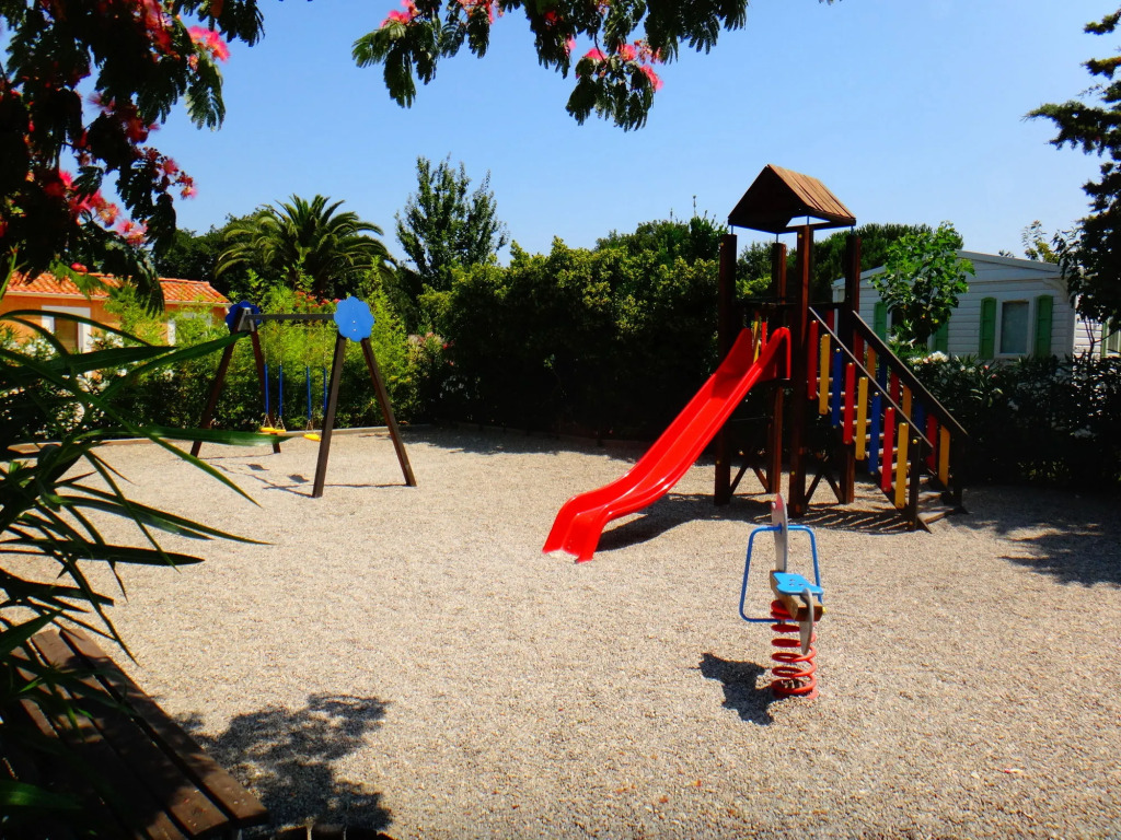 Camping La Pinède Enchantée