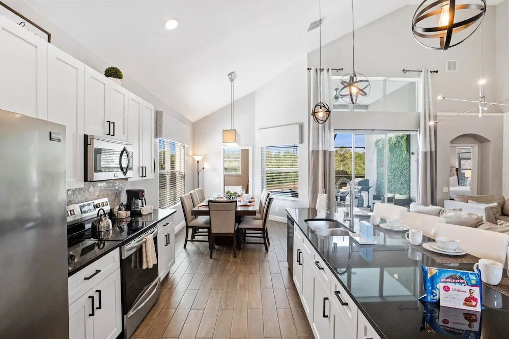 8119 Sun Palm Drive