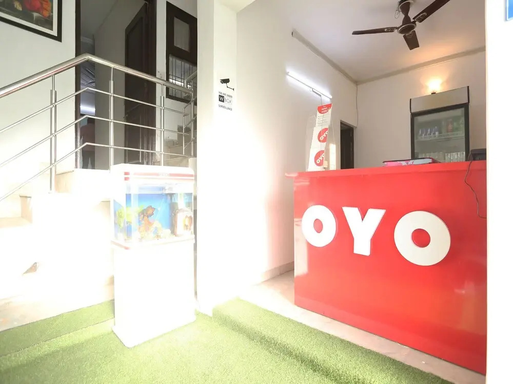Oyo 22125 Bleu Ville