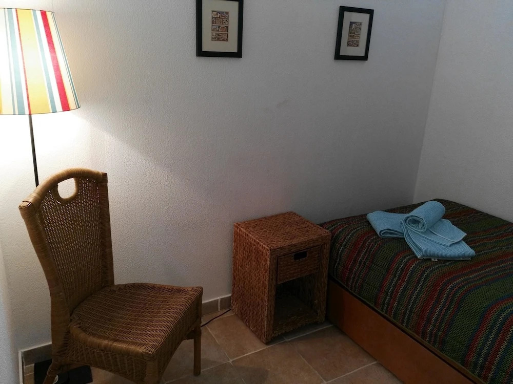 House With 2 Bedrooms in Vilamoura, With Pool Access and Enclosed Gard