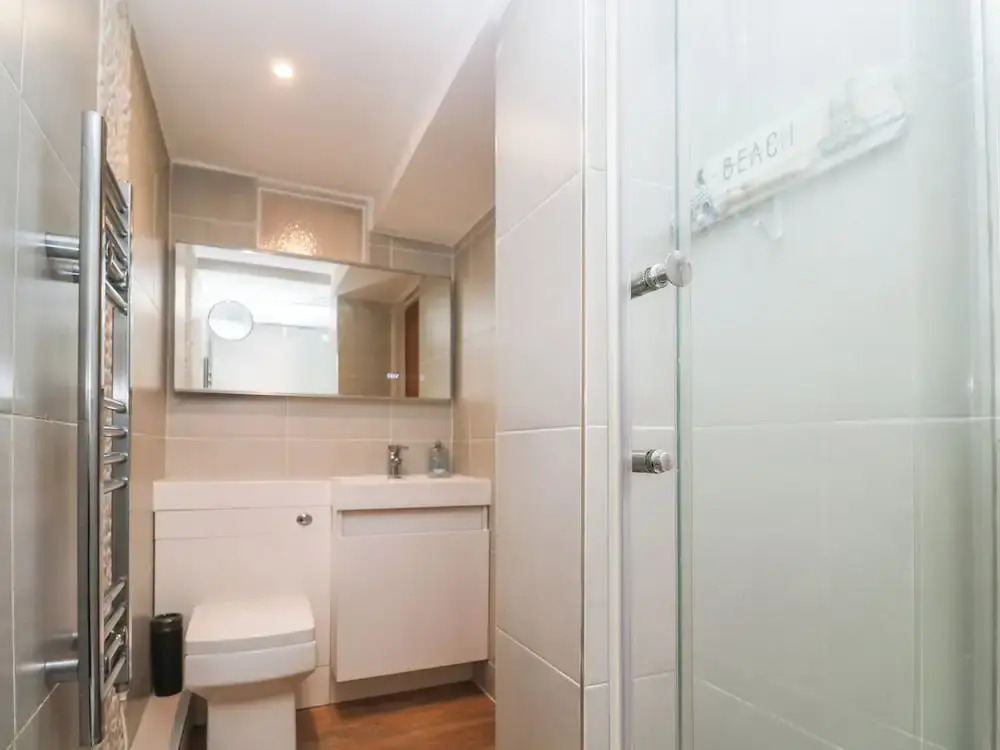 Flat 1