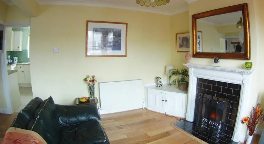 Aldershot House