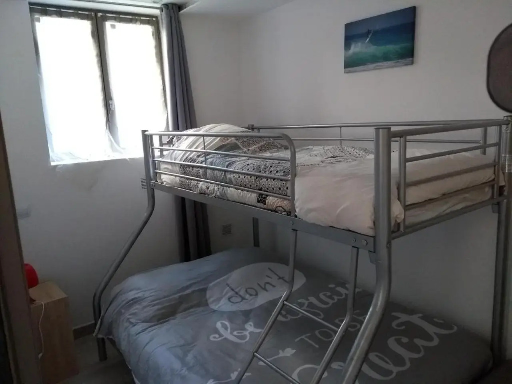 APT T3 n1 A 50M DE LA PLAGE et jardin