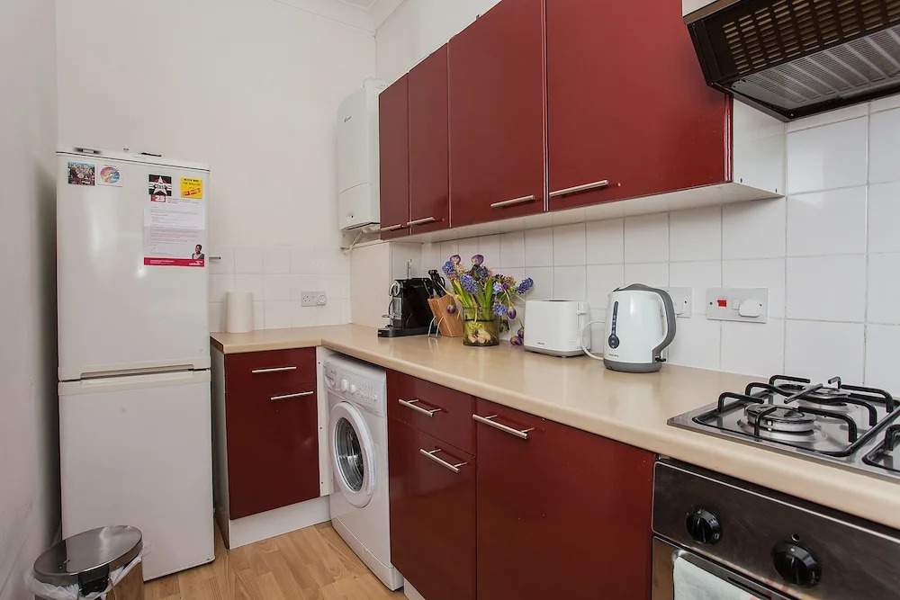 1 Bedroom Flat In Vibrant Brixton