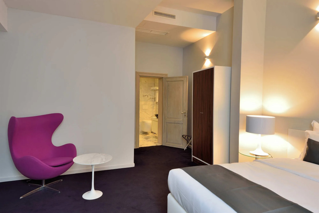 Hotel Retro