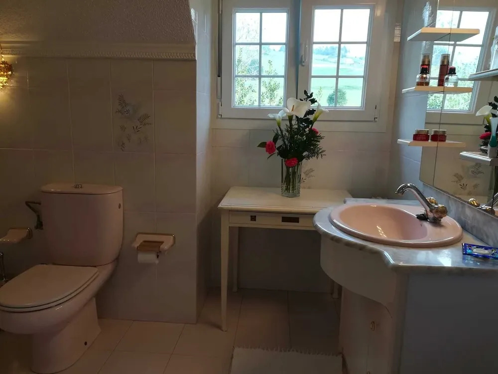 Apartamentos Rurales El Paraxo